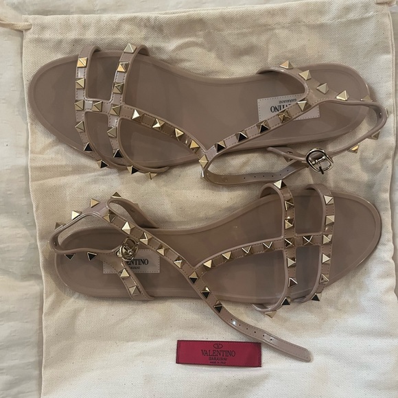 Valentino Shoes - Valentino Rockstud Jelly Flat Gladiator Sandals - size 40 - NEVER WORN